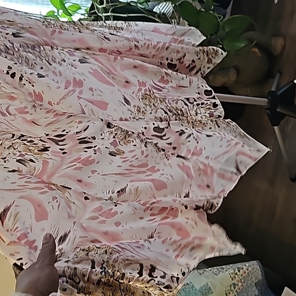 NWT PASTEL HANDKERCHIEF STYLE SKIRT - Picture 5 of 5